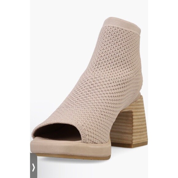 New Eileen Fisher Gavis Stretch Knit Platform Sandal Heels Cutout Bootie Beige 8 - Picture 1 of 7